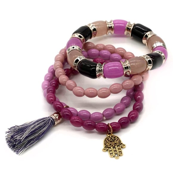 Bracelet with 4 stands and charms. OS - Picture 2 of 2